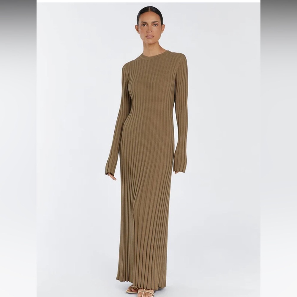 DISSH Long Sleeve Ribbed Dress in Olive